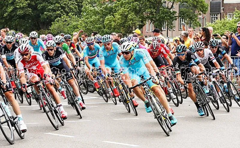 飙风对决：极限运动赛事前瞻与深度